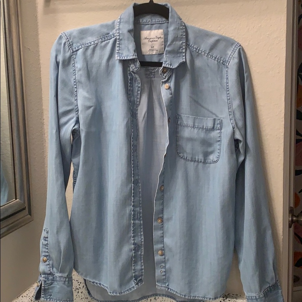 Chambray Long sleeve Button Down